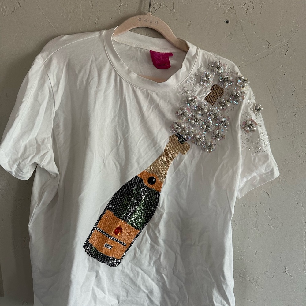 QUEEN OF SPARKLES Queen of Champagne Top